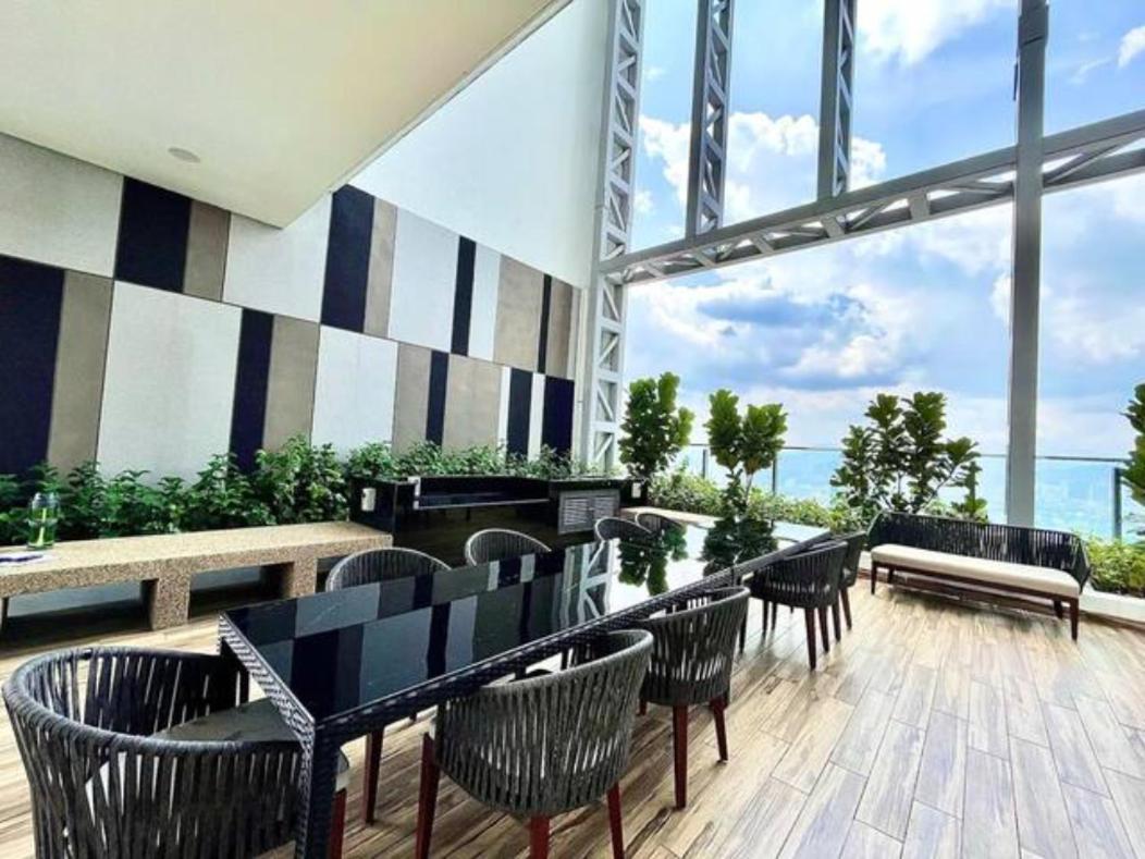 Maxhome At The Luxe By Infinitum クアラルンプール エクステリア 写真